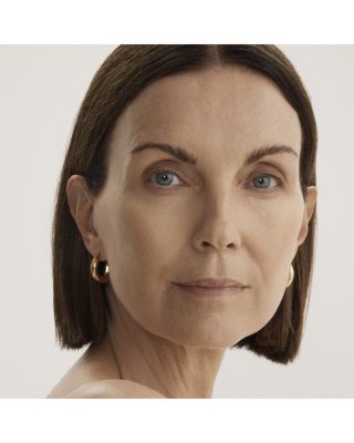 Softlight Skin-Smoothing Liquid Foundation