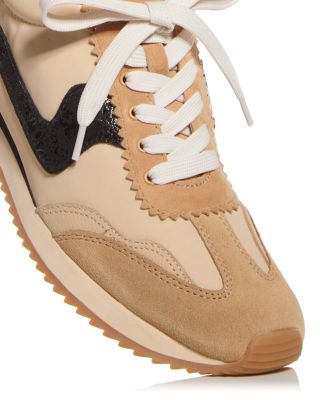 Women&#39;s Low Top Sneakers