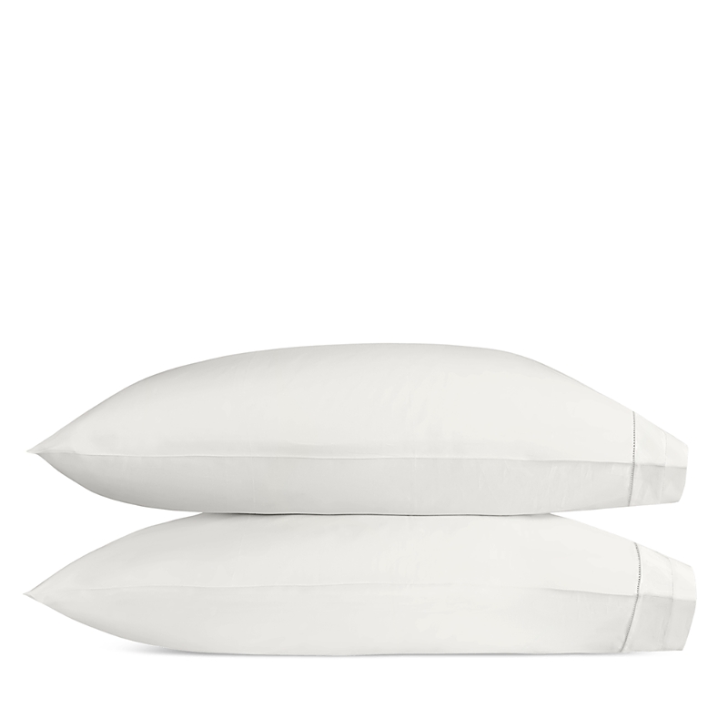 Matouk Ambrose Sateen Standard Pillowcase, Pair In Bone/hazy Blue