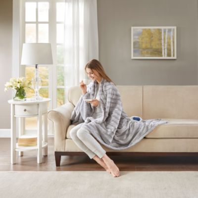 Heated Duke Faux Fur Heated Throw, 50" x 70"