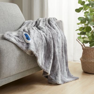 Zuri Oversized Faux Fur Heated Throw, 50&amp;quot; x 70&amp;quot;