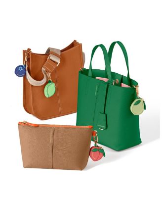 The SABREMOJI Fruit Charm - Pear