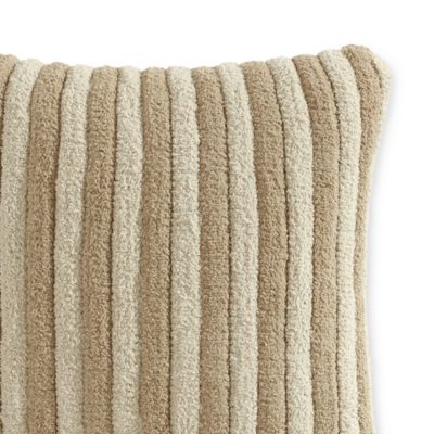 Snug Piped Throw Pillow