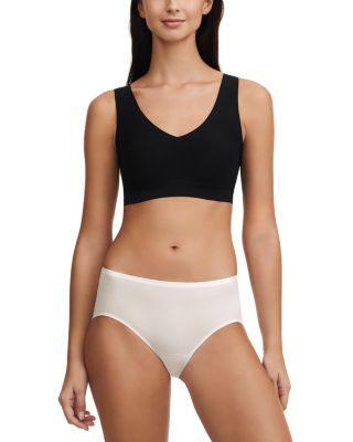 Soft Stretch One-Size Seamless Briefs