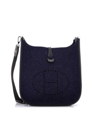 Pre-Owned Hermes Pm Evelyne Bag Gen Iii Felt