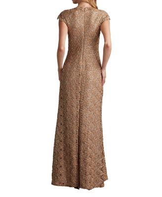 【Tadashi Shoji】Etters Scalloped Illusion Gown Etters Scalloped Illusion Gown | Tadashi Shoji