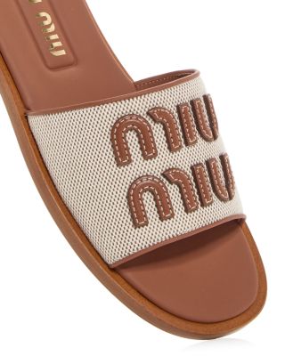 Women&#39;s Logo Slide Sandals