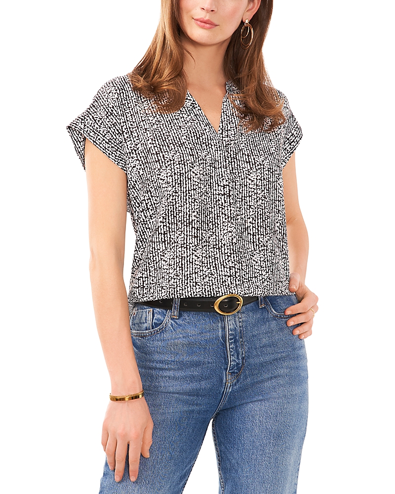 VINCE CAMUTO V NECK TOP