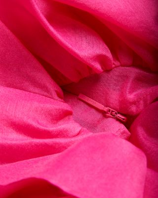 Calonda Oversized Ruffle Top