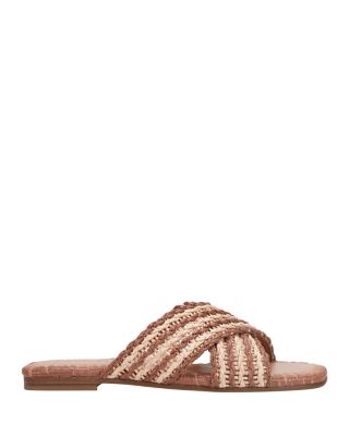 Women&#39;s Nylie Square Toe Flat Sandals
