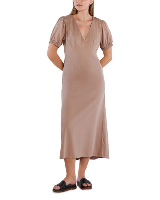 Wonderland Midi Dress