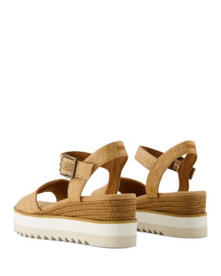 Women&#39;s Diana Platform Sandals