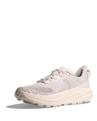 Women's Speedgoat 6 Low Top Sneakers