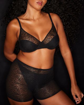 Pretty Smooth Seamless Underwire Bra