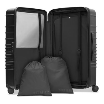 Large Check-in Roller in All Black