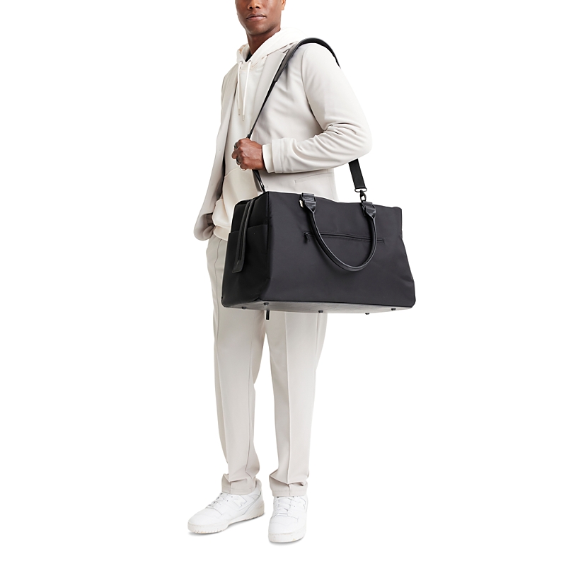 Beis The Commuter Duffle Bag In Black