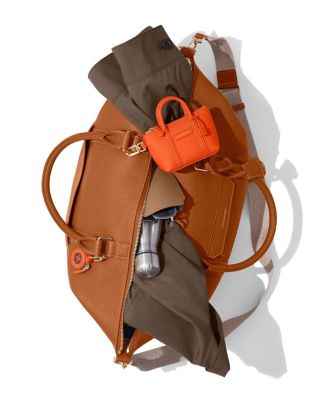 The SABREMOJI Weekender Charm