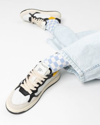 Women&#39;s Phoenix Sneakers