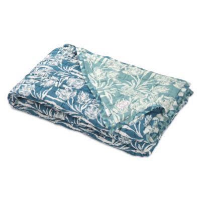 Deep Sea Coral Handcrafted Cotton Quilt, King