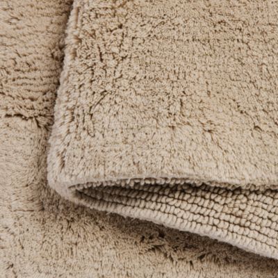 Reversible Bath Rug 21" x 34" - Exclusive