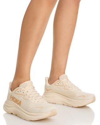 Women&#39;s Clifton 10 Wide Running Sneakers in Vanilla