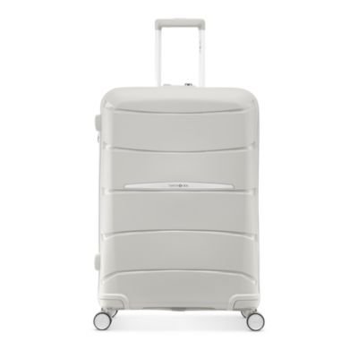Outline Pro Medium Spinner Suitcase