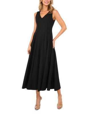 Sleeveless V Neck Pleated Maxi Dress