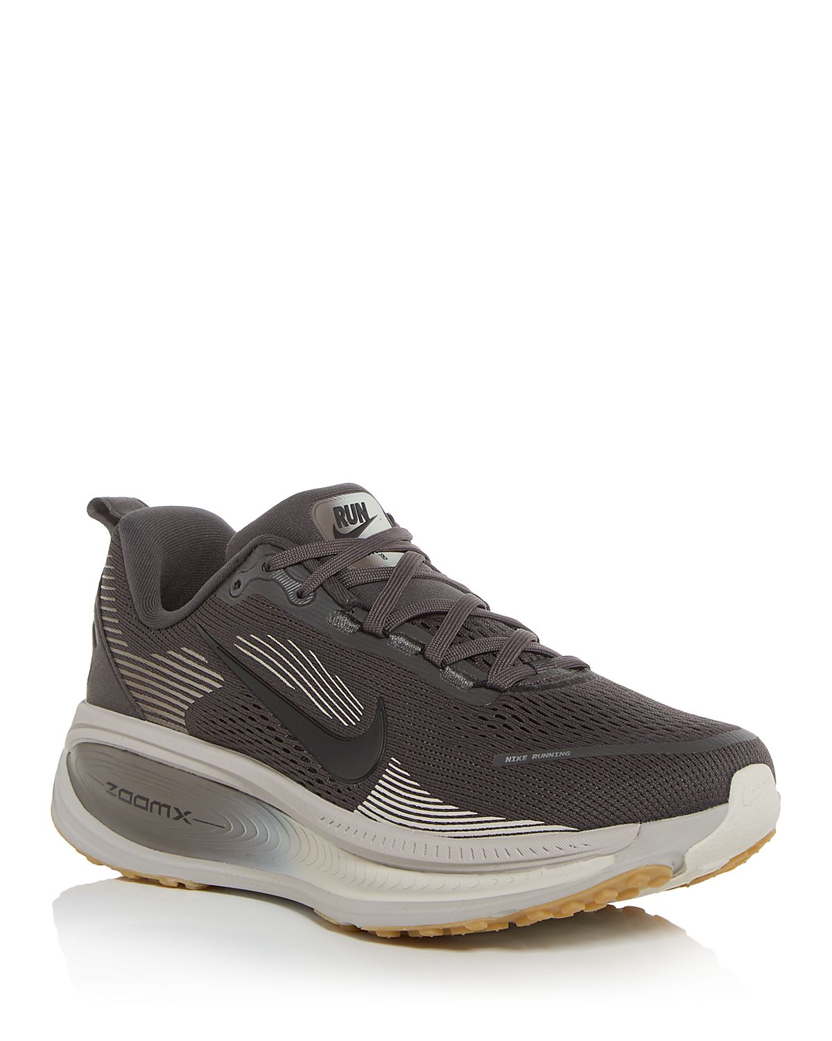 Nike Men's Vomero 18 Sneakers