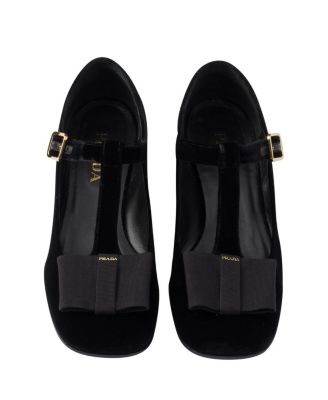  Women's Velvet Pumps