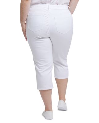 Marilyn Buttoned Cuff Straight Crop Jeans in Optic White