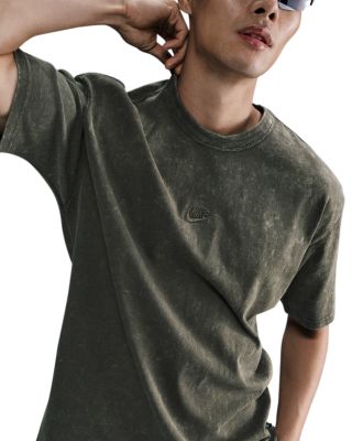 Regular Fit Embroidered Tee