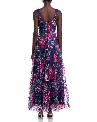 Floral Appliqu&eacute; Gown