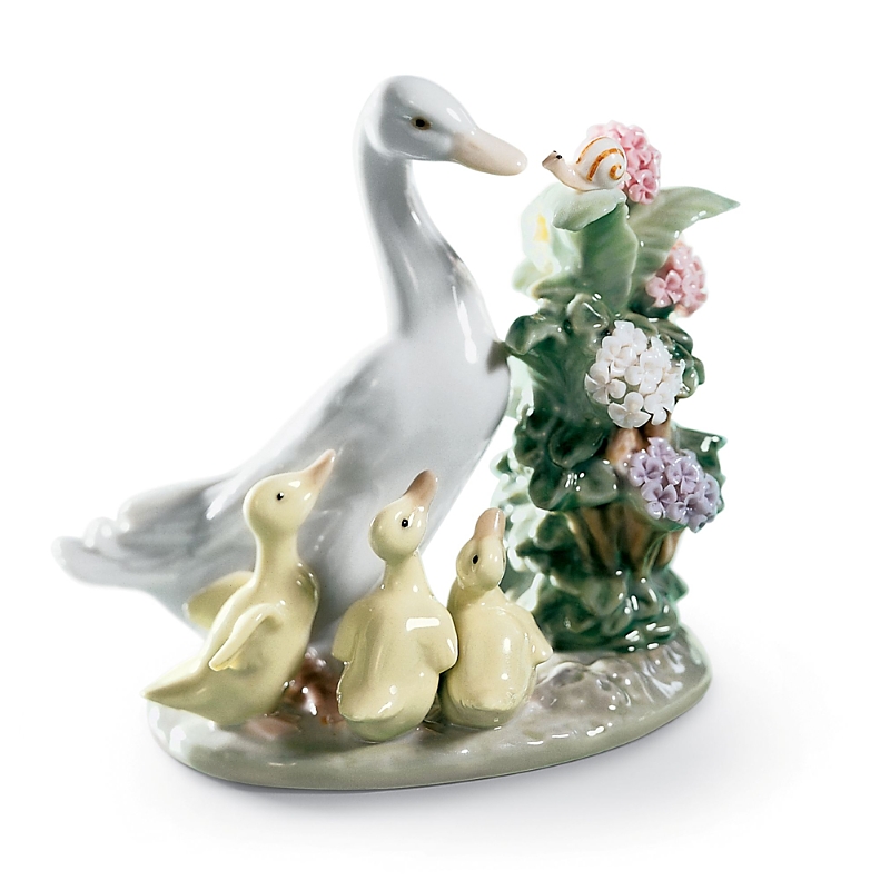 Lladrò How Do You Do Duck Figurine