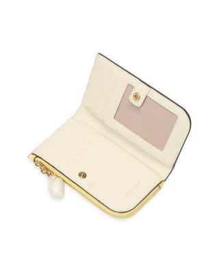 Devin Leather Small Slim Bifold Wallet