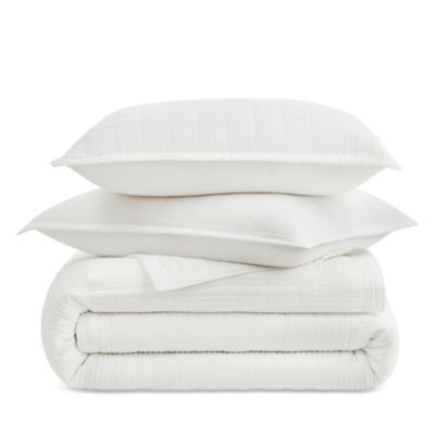 UGG® - Campo Quilt Set
