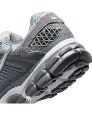 Men&#39;s Zoom Vomero 5 Sneakers