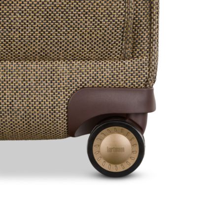 Tweed Spinner Garment Bag