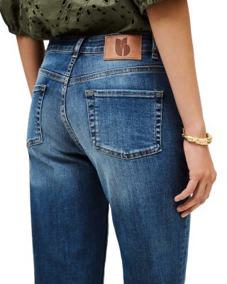 Aommie Low Rise Straight Jeans in Blue Jeans
