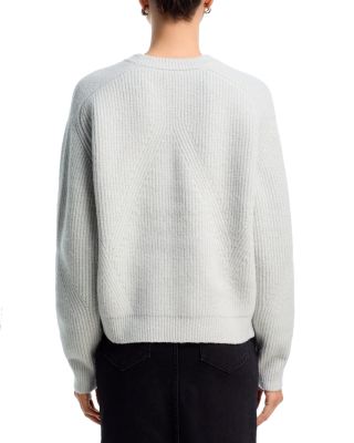 V Neck Sweater - Exclusive