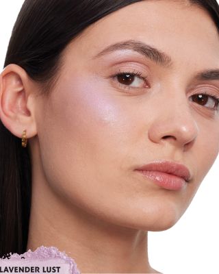 Hyper Luminize Highlighter Powder