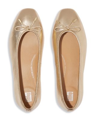 Women&#39;s Delicato Bow Ballet Flats