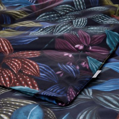 Aramis Bleu Duvet Cover, Queen