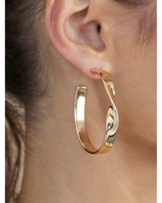 Twist Square Medium Hoop Earrings