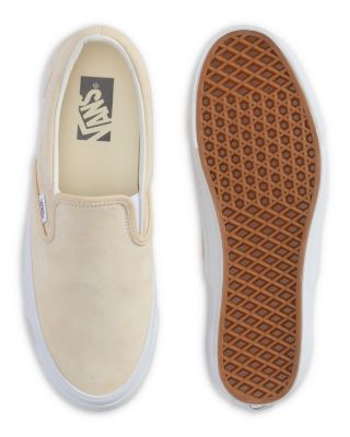 Women&#39;s LX Classic Slip On Sneakers