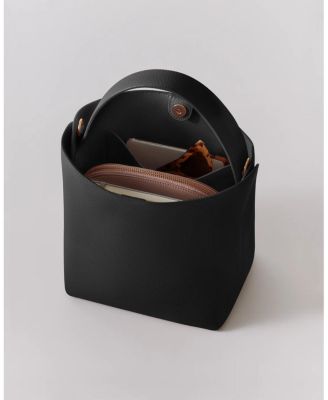 Linea Bucket Bag