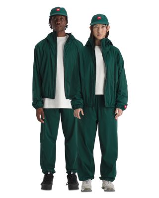 TNF™ Red Box Packable Wind Pants