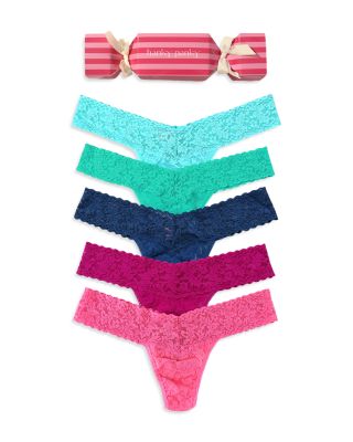 Signature Lace Low Rise Thong, Pack of 5