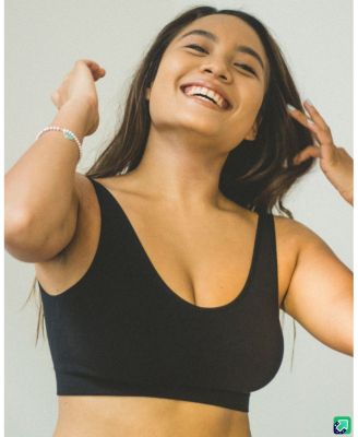 Soft Reversible V Crop Top Bralette