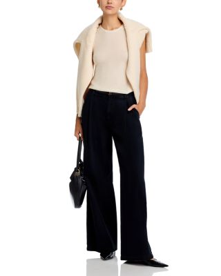 Crewneck Sleeveless Top