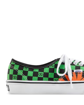 x VANS Men&#39;s Tropical Print Sneakers